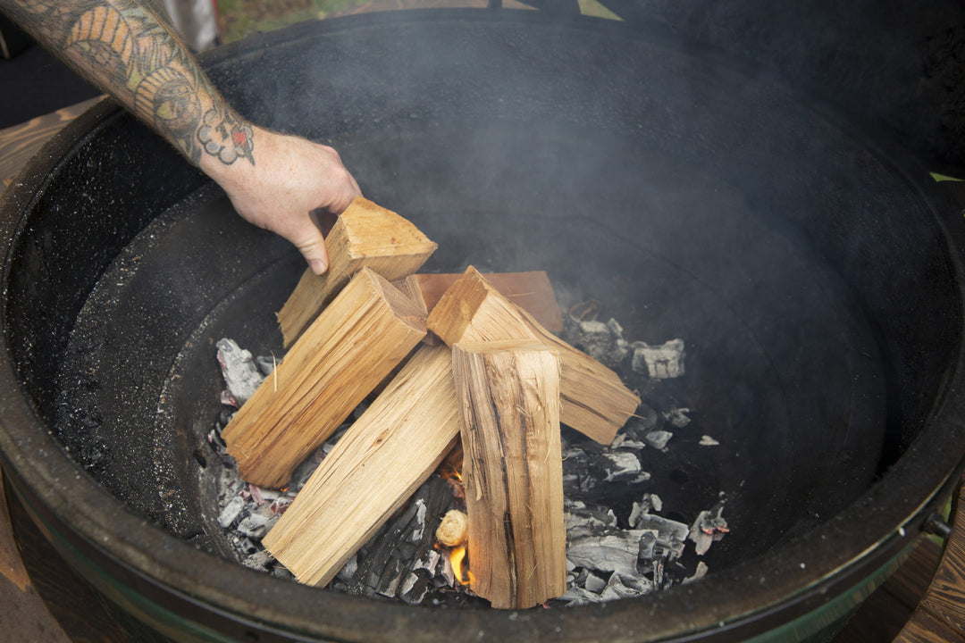 8″ Post Oak Cooking Wood Splits – Large Box